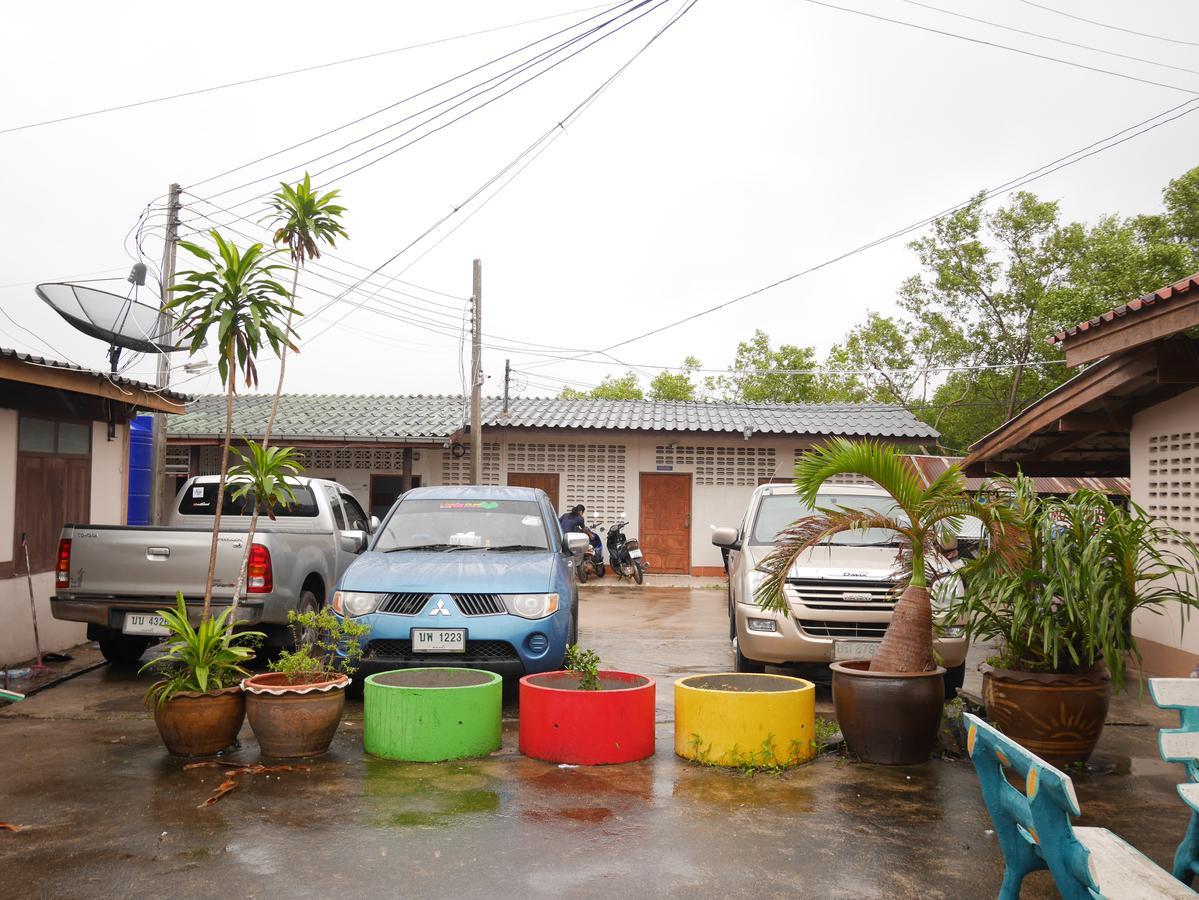 At Pier Hostel Lanta Ko Lanta Exterior foto